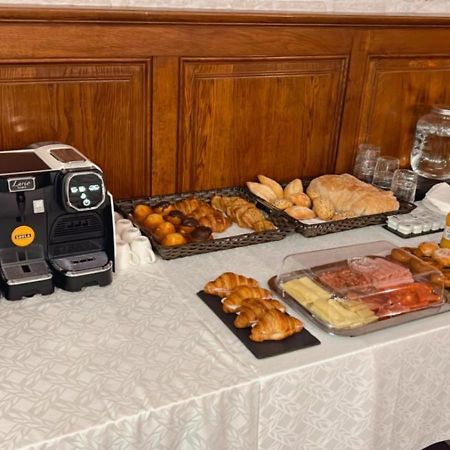 Casa Otano Hotel Pamplona Ngoại thất bức ảnh